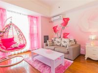 广州港湾服务式公寓 - 浪漫温馨主题大床房