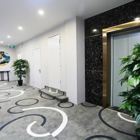 Ali Theme Hotel (Laiyang Central Bus Station)