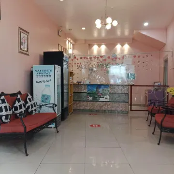 Meaco Royal Hotel - Tabaco