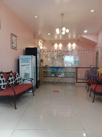 Meaco Royal Hotel - Tabaco Отели в г. Bacacay