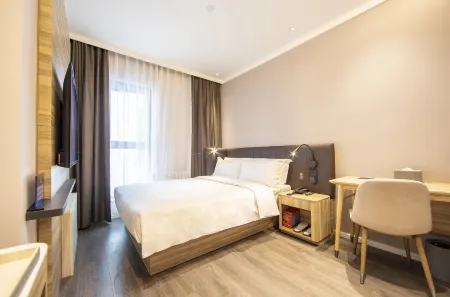 HanTing Premium Hotel (Beijing Shilihe Subway Station)