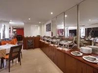 水明漾德普瑞瑪飯店 佩提腾格区附近的飯店
