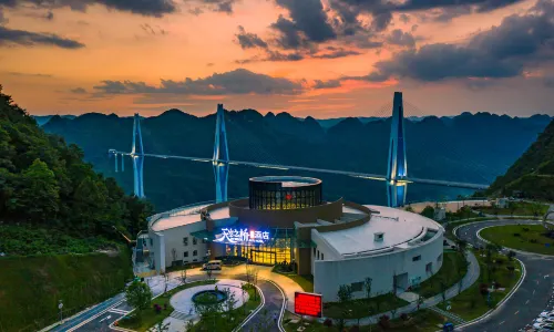 SkyBridge Jiayu Hotel