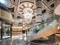 Xiongxuan Hotel (Dali Lushan Ancient City High-speed Railway Station)