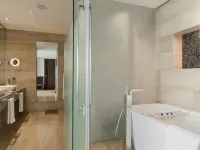 Fairmont Bab Al Bahr Hotels near Al Maqtaa Fort