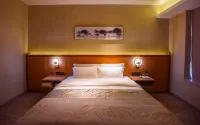 Hejun Town Student Enclosed House Hotel
