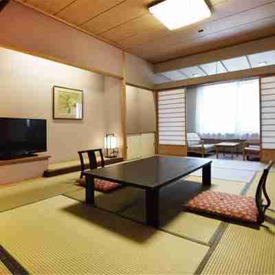 第一滝本館 Rooms