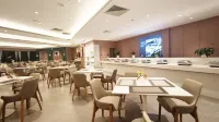 Phoenix Hotel Zhongshan Oriental (Zhongshan Dengdu Ancient Town Huayi Square)