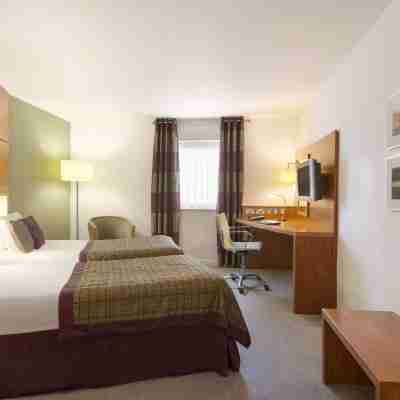 Ramada Plaza by Wyndham Wrexham Rooms