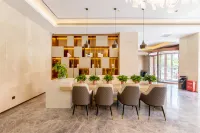 Lavande Hotel (Bayannaoer City Government Four Seasons Flower City) Hotels in Bayan Nur