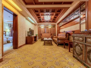 Dujinimi Tibetan Culture Themed Hotel