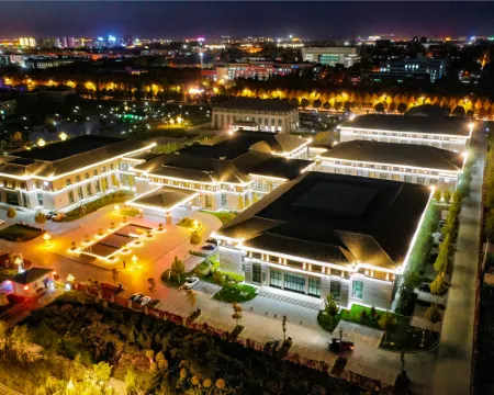 阿拉爾塔河花園酒店 阿拉爾酒店