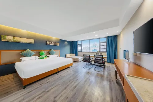 Mingyi Wisdom Hotel Hotel di Ci County