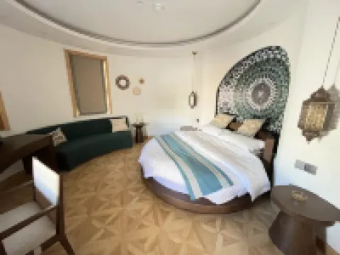 Aipa Homestay (Baishahu Branch)