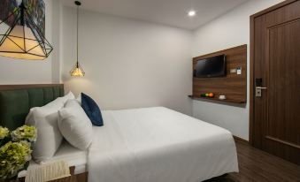 Hanoi Vacanza Premier Hotel