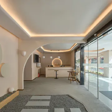 Mojing Lakeview Hotel (Xihu Lingyin Branch) Hotels near Lingyin Temple