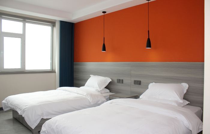 Quwo Yixiang Hotel