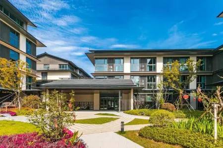 Zhujiajian Ruiyue Resort Отели в г. Чжоушань