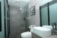 New Era Boutique Hotel