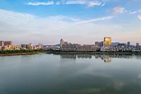 肇慶七星巖聽湖院子