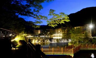 Tanchang Ruyijia Chinese Inn (Guane Valley Grand Scenic Area)