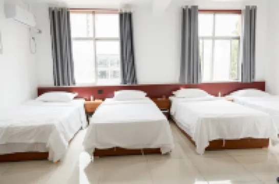 Feixian Passenger Home Express Hotel