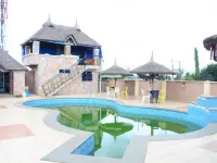 Groovy Hotel Akure - 3 Sao