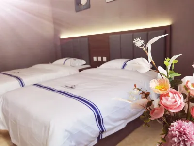 Luding Qianduoli Hotel Hotel in zona Lengqizhen Passenger Transport Terminal