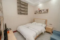 Ducheng Business Hotel (Lichuan Railway Station)