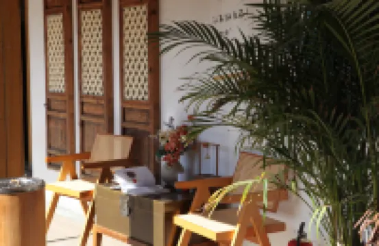 Dongsheng Wild Luxury Courtyard (Lijiang Mufu Store)