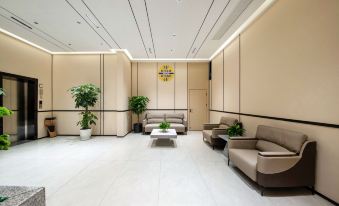 Chengdu Yueyue Impression Hotel