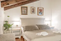 Camelia Rooms Venice Guesthouse