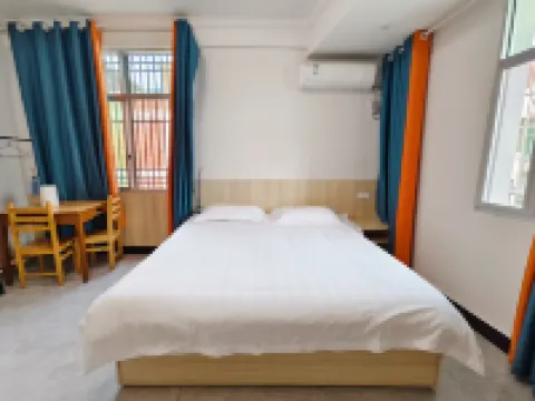 Longhushan Clear Water Bay Homestay