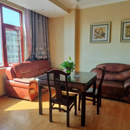 Mouding Minghuang Hotel