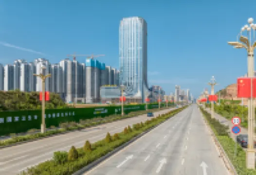 Tangduo Cinema Homestay (Gaozhou Panzhou Plaza) - balcony