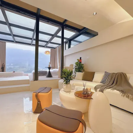 Man·qixi Jiangjing Vacation Apartment (Dongjiang Lake Scenic Area Yanjiang Xi Road)