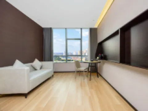 IU Hotel Urumqi High speed Railway Station Branch
