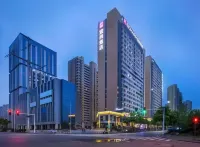 喔爾肯酒店（長沙高鐵南站國際會展中心店） 鄰近長沙航空職業技術學院圭塘校區-教學樓的酒店