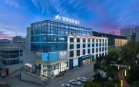 Homeinn Selected Hotel (Zhaotong Zhenxiong Yilian International Trade City)