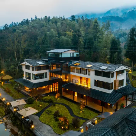 Xiling Floral Water Bay Xiyuxi Hot Spring Homestay