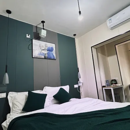 Yujian Homestay (Qingzhen Shiguang Guizhou Ancient Town)