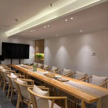 Moye · Shanshan Laichi Sansi Luxury Wilderness Resort Homestay (Liuyang Daweishan)