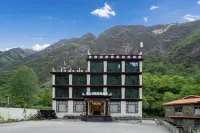 Guanshan Jinglian Resort Hotel Hotels in Jinchuan