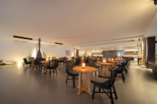 Wingate® by Wyndham Hotels in Fenghuang