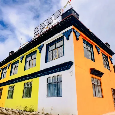 Naicun Wuming Chinese Inn (Naixia Village)