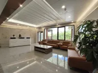 Meizhou Xingning Fulai Deng Resort Hotel (Xihewan 4A Scenic Spot)