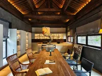 Sangrang Hot Spring Designer Inn