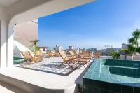Yizhai Xitang · Travel Designer Luxury Wenquan Vacation Boutique Stay (Chaozhou Tiantouhe Village) - parking