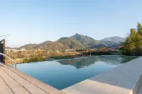 Nianshan · Soul & Mountain - Luxury Private Hot Spring Retreat