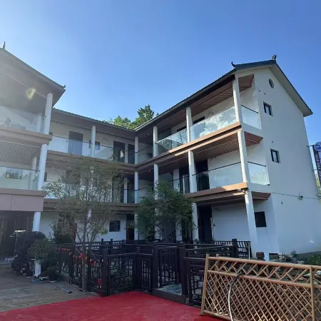 Shanshuijian Homestay